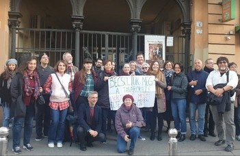 Human Chain for Education - 6 October, 2022